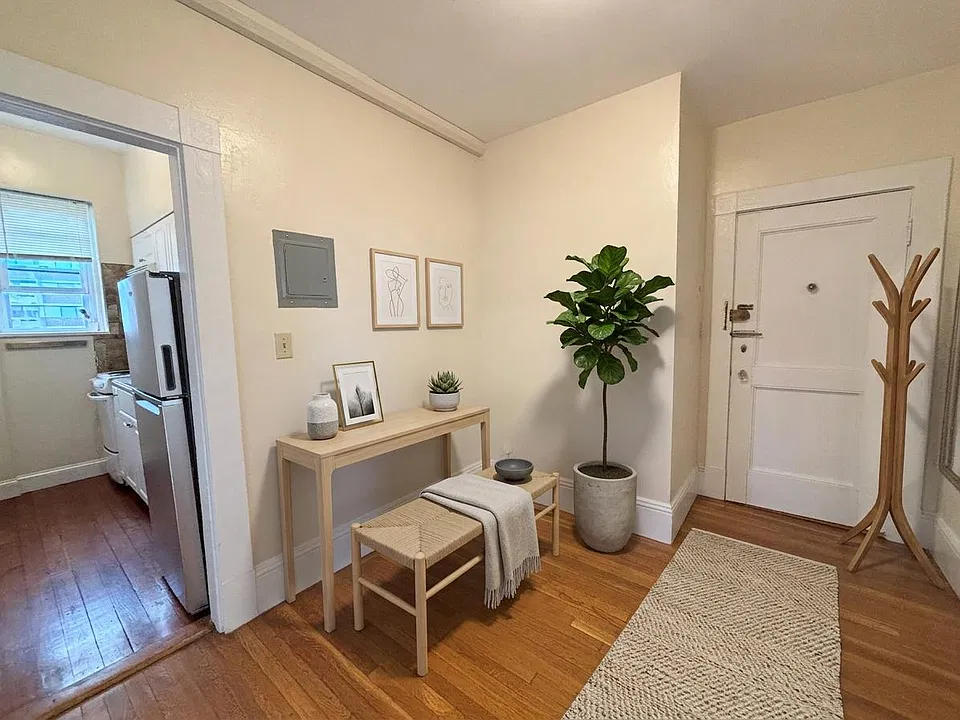 1475 Beacon St #35