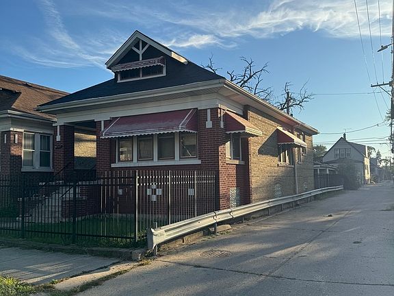 2nd image of 8641 S May St