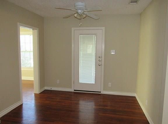 Front entry/living space