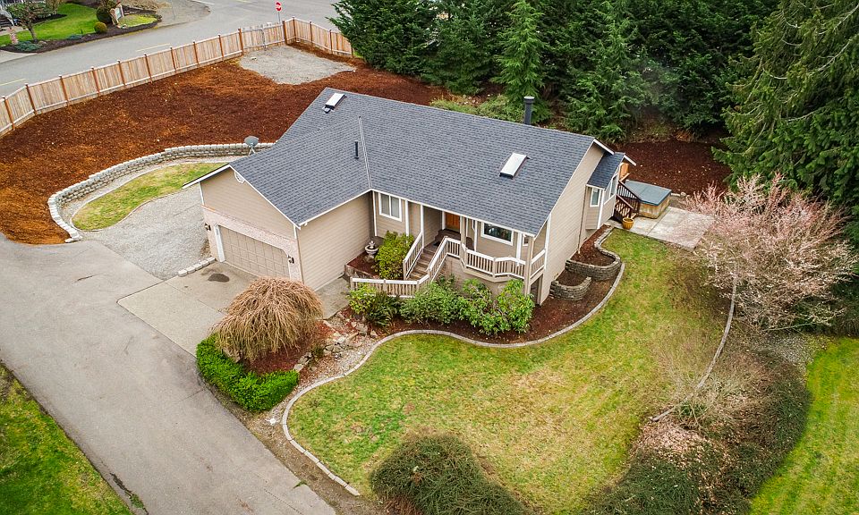 1st image of 7909 197th Ave E