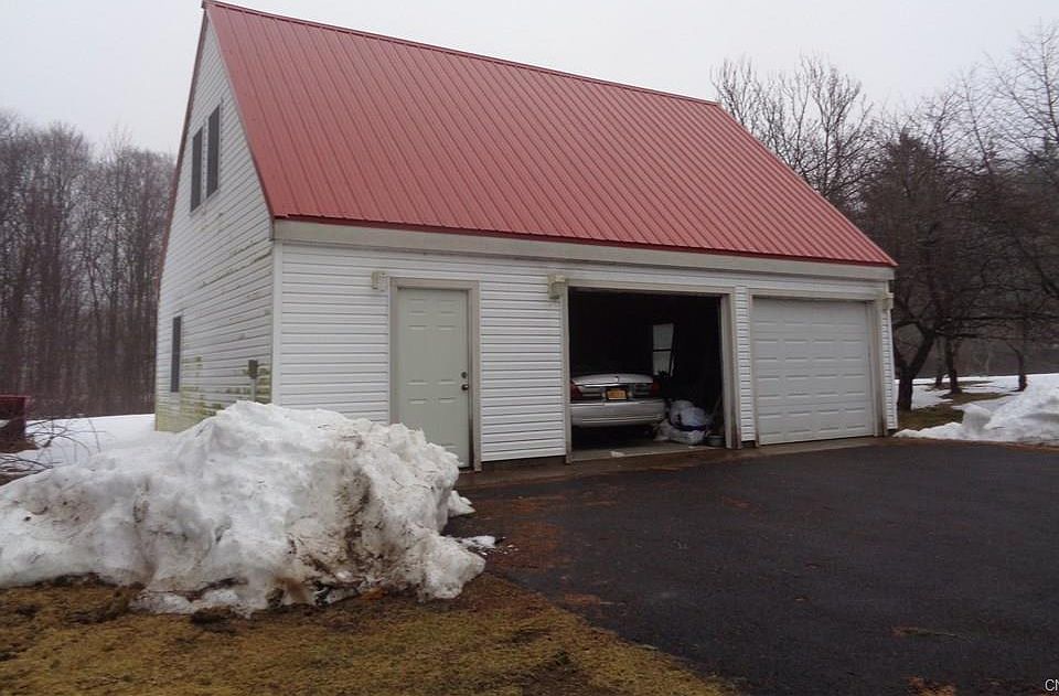 2nd image of 478 Stewarts Corners Rd