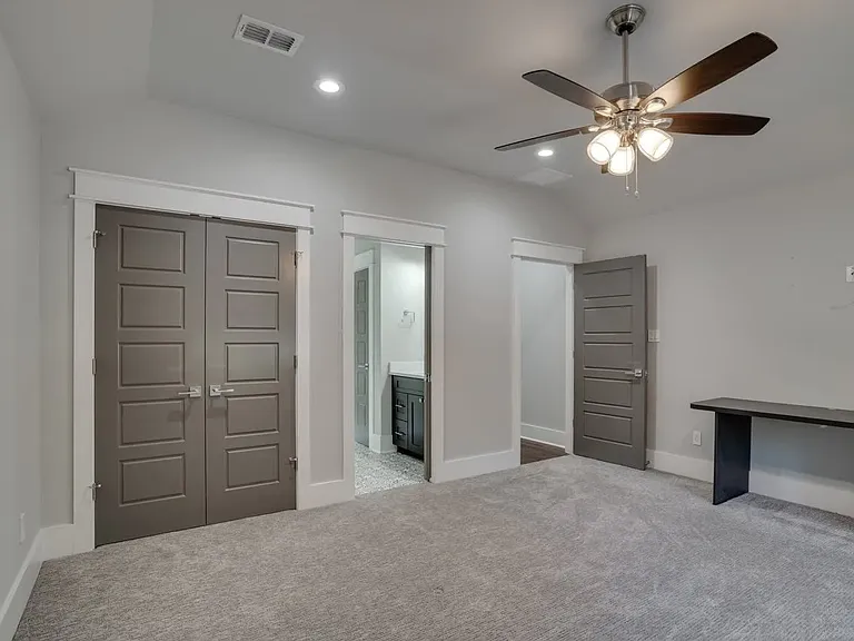 1625 N M L King Jr Blvd — Photo 10