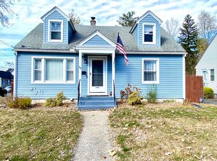 152 Carroll St, Springfield, MA 01108