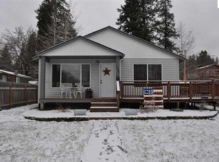 11067 N 2nd St, Hauser, ID 83854