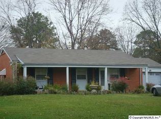 606 8th St SW, Decatur, AL 35601