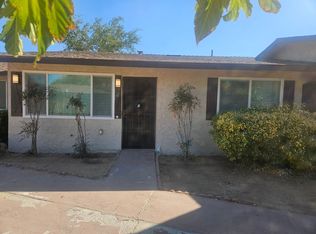 13176 Navajo Rd, Apple Valley, CA 92308