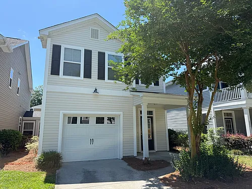 230 Larissa Dr Photo 1