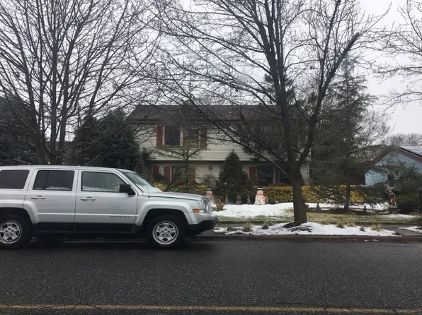 148 Altair Dr, Sewell, NJ 08080