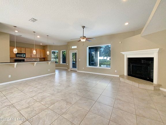 3rd image of 5525 CYPRESS LINKS Boulevard