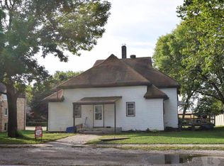 111 2nd Ave SE, Badger, IA 50516