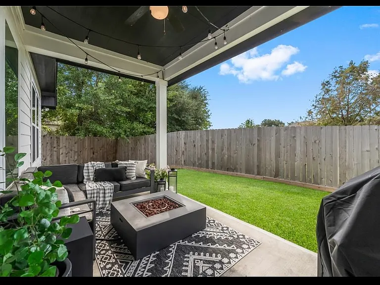 6994 Gentle Breeze Dr — Photo 18