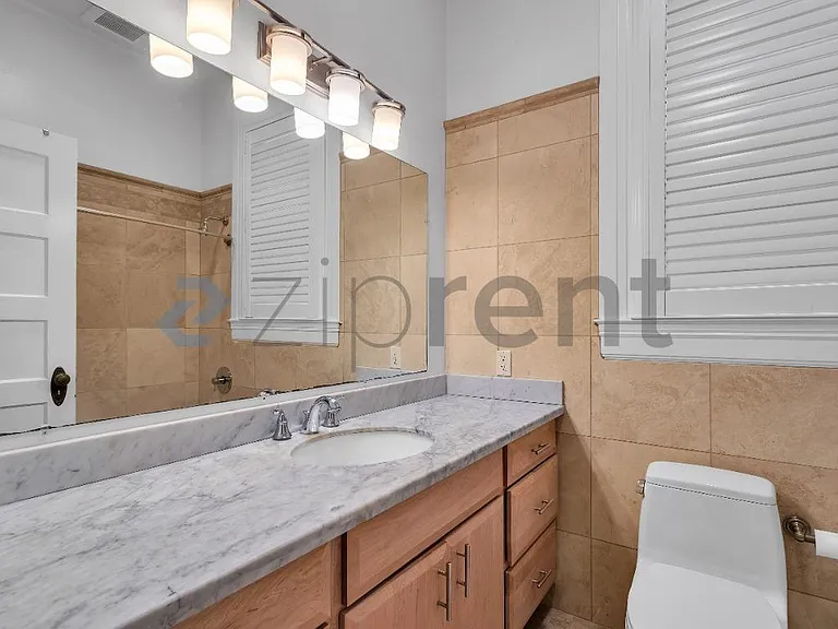 3110 Clay St #2 — Photo 14