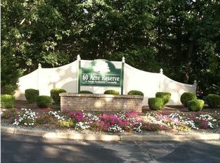 202 Pine Meadows Ct, Jackson, NJ