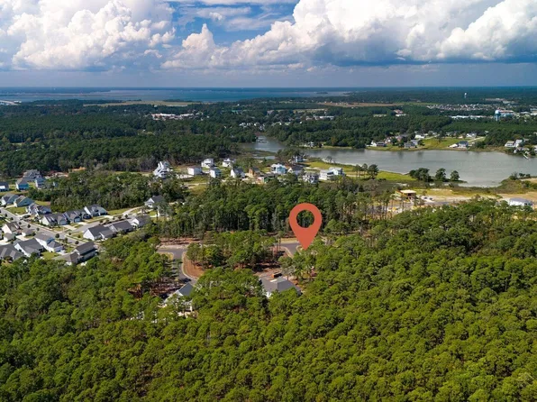 502 Freedom Park Road, Beaufort, NC 28516