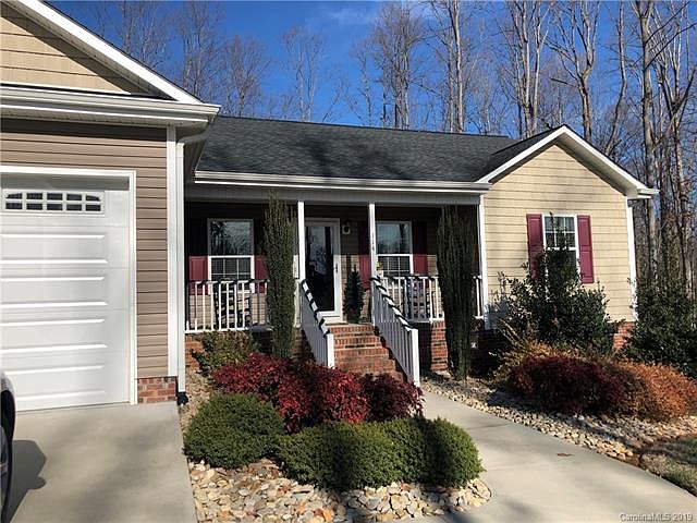 1st image of 114 Bluff Ct