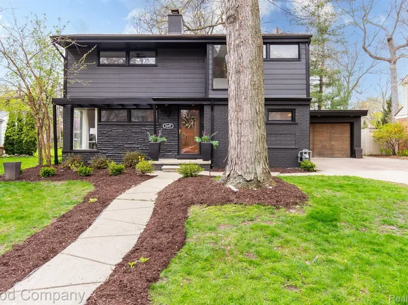 3647 Cumberland Rd, Berkley, MI 48072