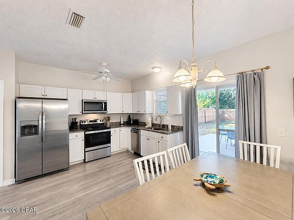 5th image of 5726 Beach Dr
