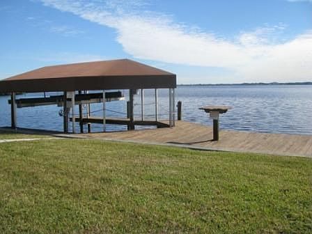 1st image of 369 E North Shore Dr