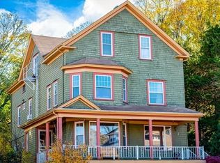 907 Rock St, Fall River, MA 02720