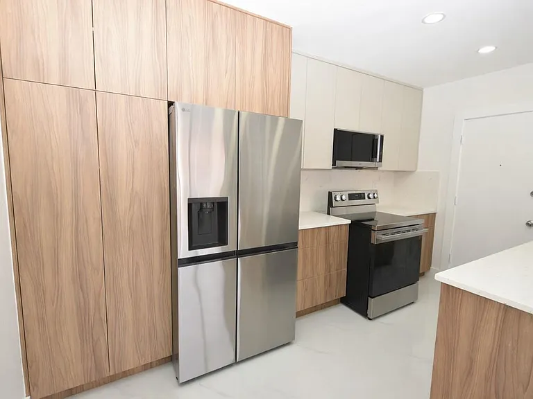 3550 NW 8th Ave #810 — Photo 1