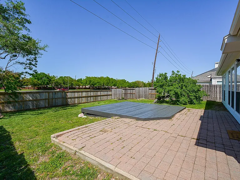 3815 Summerfield Dr — Photo 28