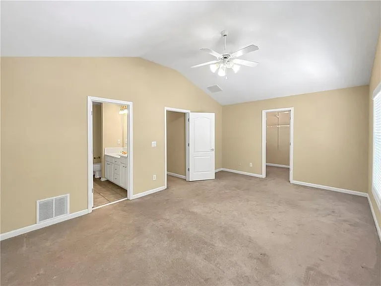 2511 Gadsen Walk — Photo 25