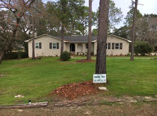 1346 N River Oaks Dr, Blackshear, GA 31516