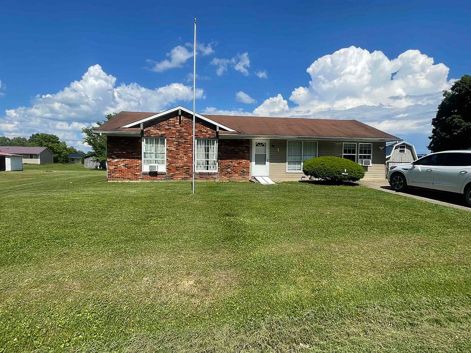 1st image of 113 Strawberry Dr