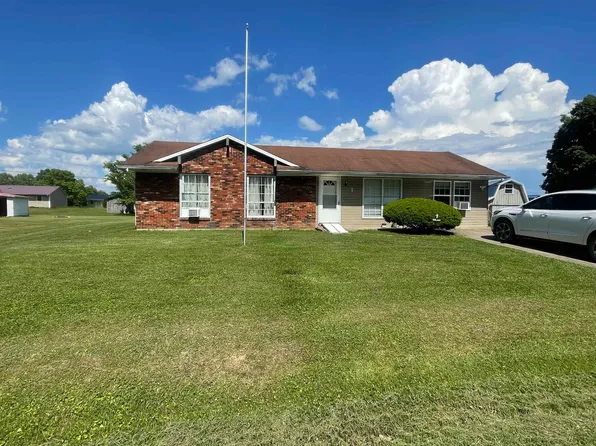 113 Strawberry Dr, Olive Hill, KY 41164