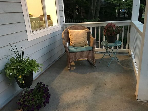 3rd image of 360 Deep Creek Dr
