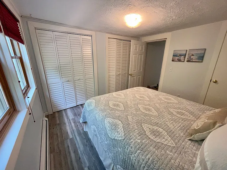 121 S Spruce St — Photo 17