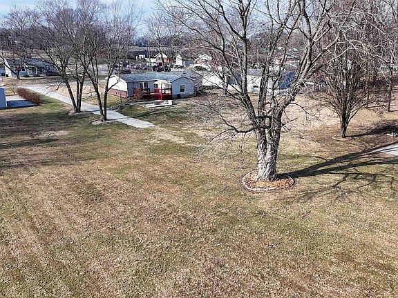 3rd image of 187 N Whitelock Ave