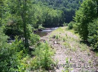 656 Ted Inman Rd, Canton, NC 28716