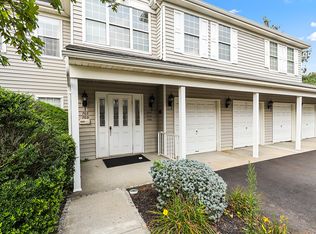 705 Eagles Chase Dr, Lawrence Township, NJ 08648