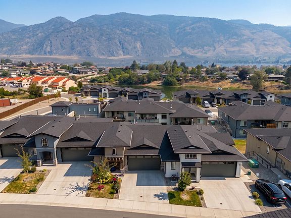 2nd image of 8000 Vedette Dr #25