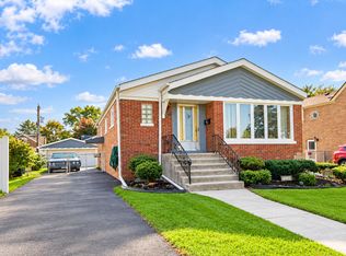 4311 W 108th Pl, Oak Lawn, IL 60453