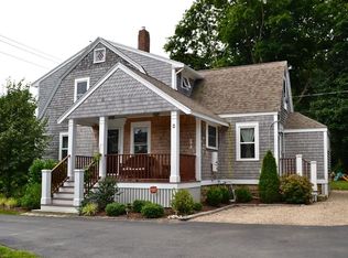 2 Parlowtown Rd, Marion, MA 02738