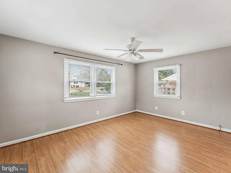 3503 Maple Ct — Photo 20