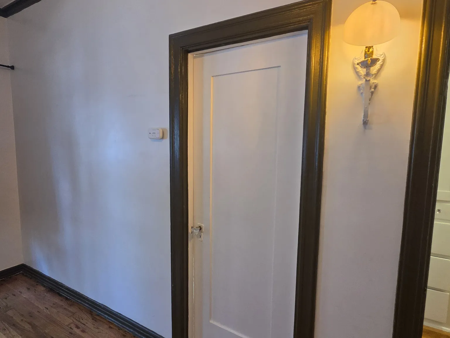 Studio, 425 sqft, $1,850 — Photo 4