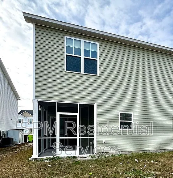 407 Vandemere Ct — Photo 17
