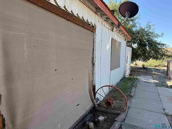 4th image of 106 N Gold St