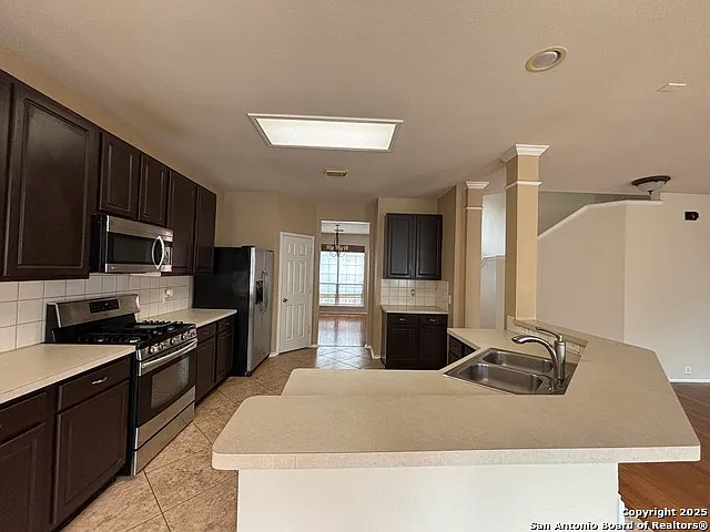 21511 Rio Comal — Photo 11