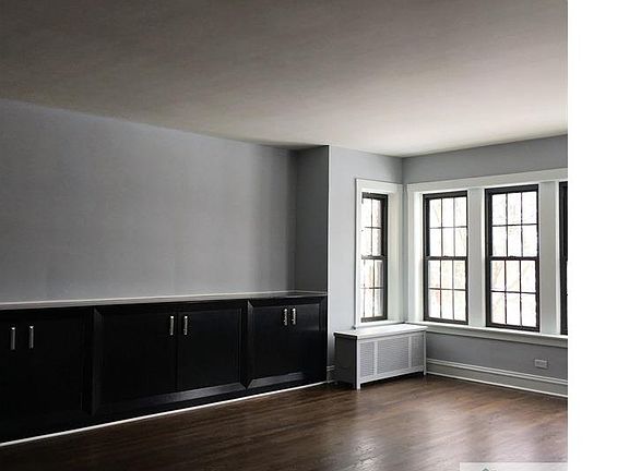 2nd image of 7327 S Luella Ave