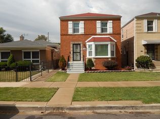 9424 S Forest Ave, Chicago, IL 60619