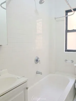 Rented by City Connections Realty | media 18