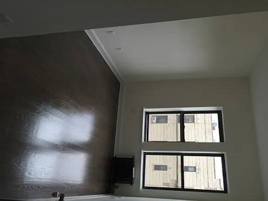 Rented by Mdays Realty | media 14