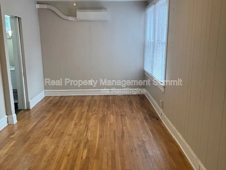 636 Chestnut Ave #1 — Photo 10