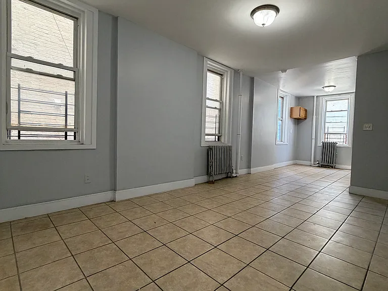 28 Orchard Pl #1E — Photo 5