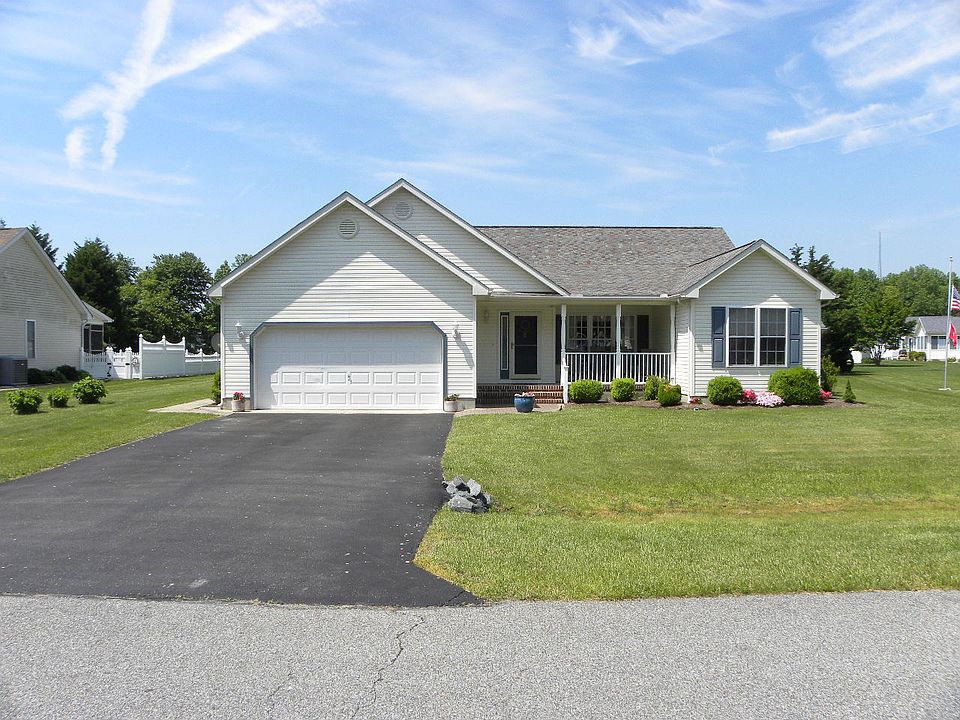 1st image of 117 Ocean Farm Dr