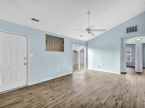 5th image of 2533 Southtown Blvd